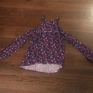 Flowered cold shoulder shirt